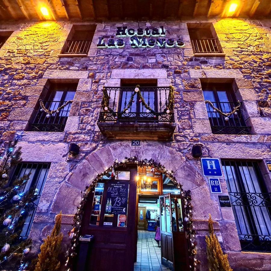 Hostal Las Nieves Salduero Exterior photo