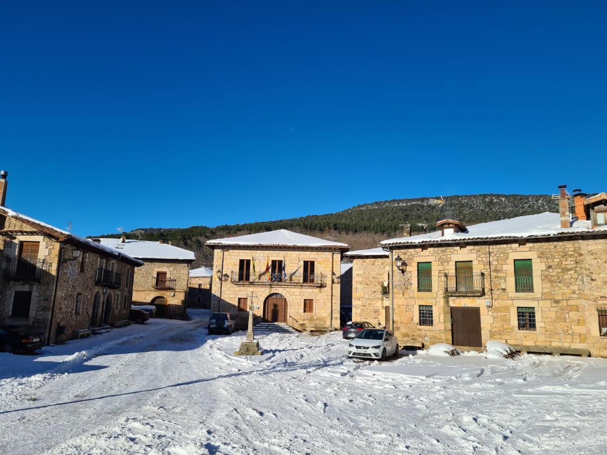Hostal Las Nieves Salduero Exterior photo
