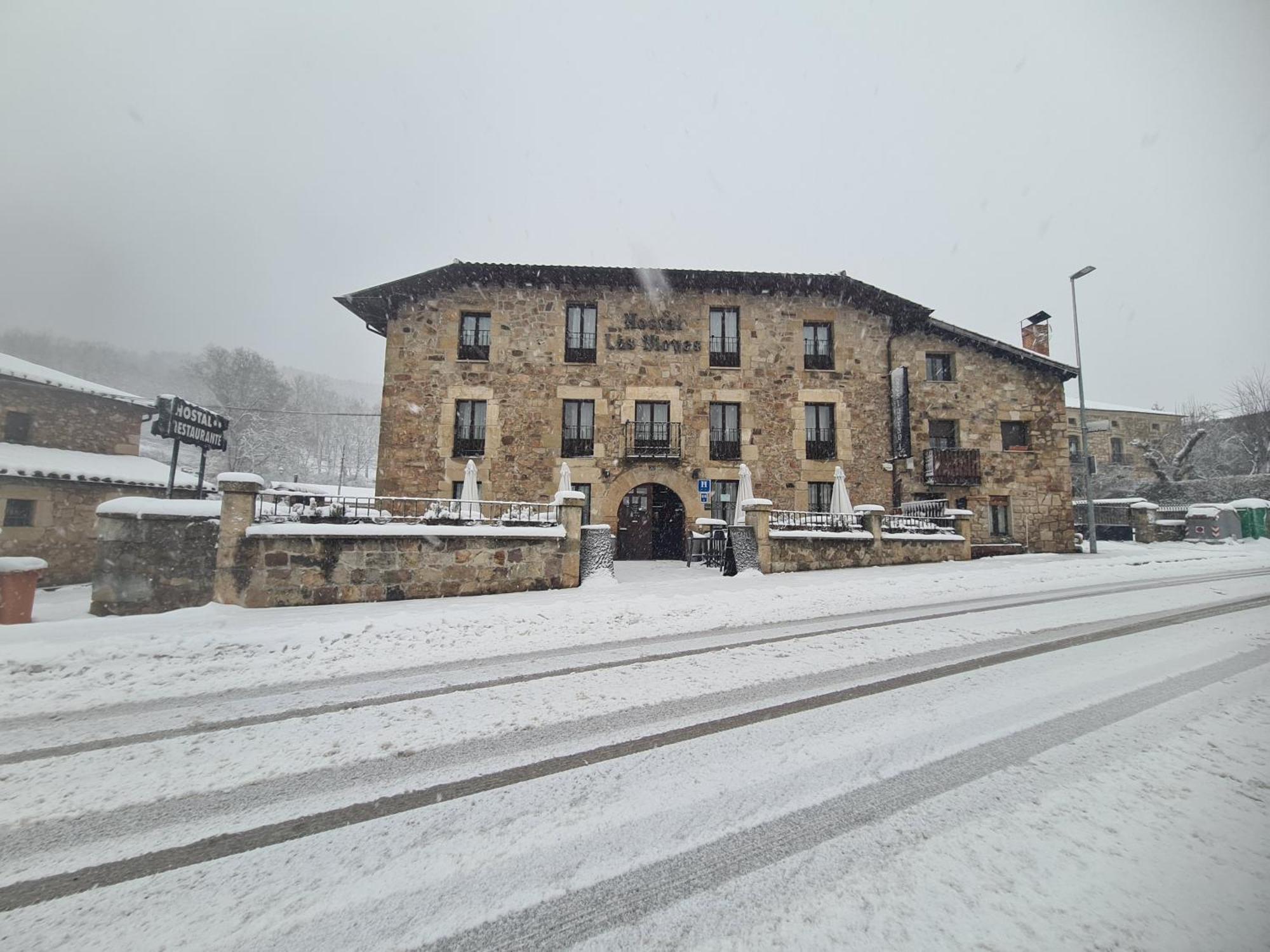 Hostal Las Nieves Salduero Exterior photo